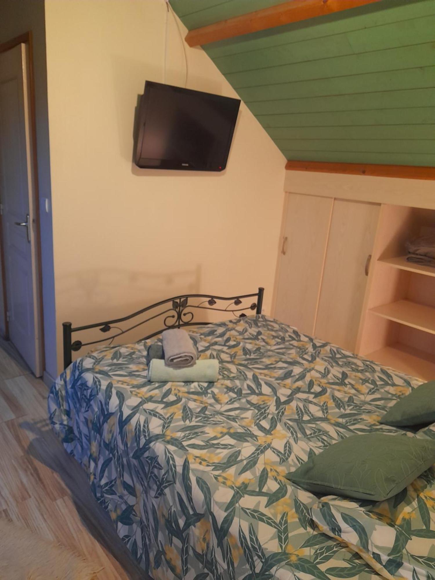 Benoitville Domaine De La Tour Carree - 3 Chambres מראה חיצוני תמונה